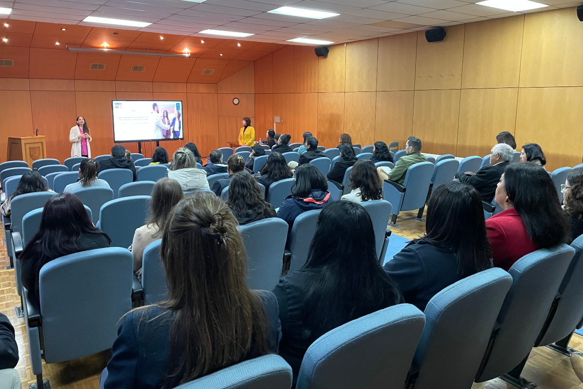 UdeC promueve espacios laborales seguros y libres de acoso entre sus trabajadores y trabajadoras