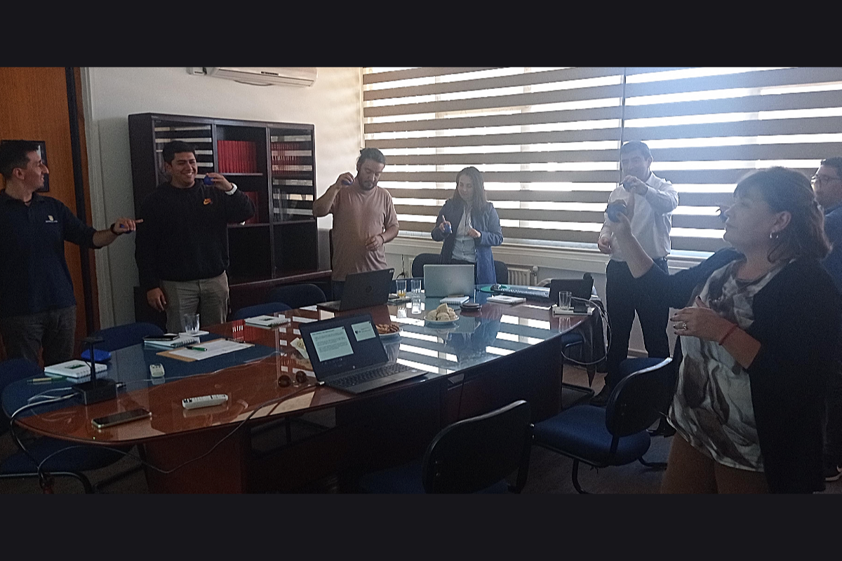 Instaladores de la Unidad de Soporte y Redes de la DTI participan en capacitación para promover la seguridad en sus espacios de trabajo