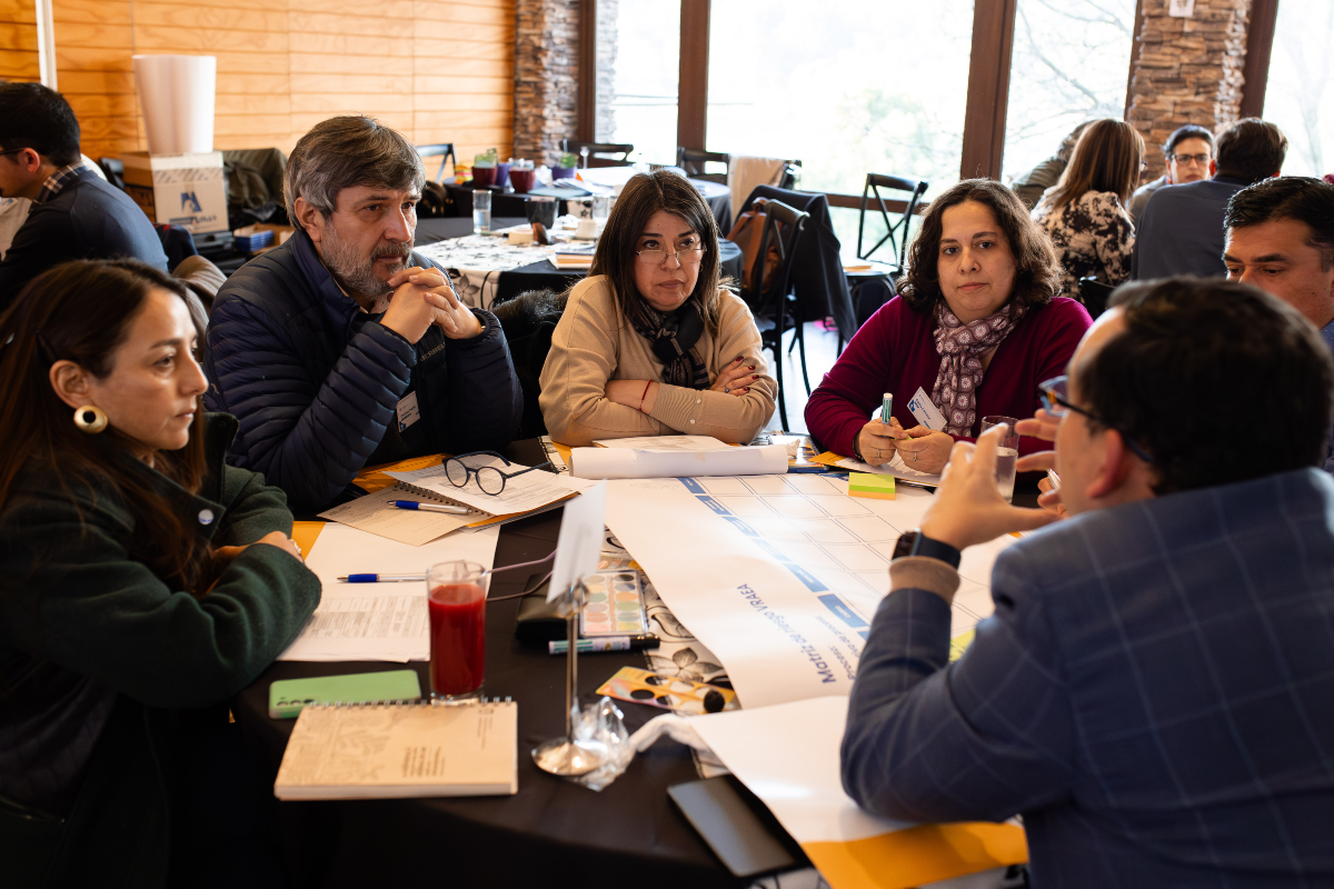 Equipo Directivo VRAEA se reúne con Jefaturas Administrativas