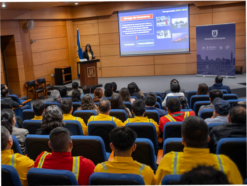 UdeC fortalece modelo de gestión preventiva de incendios forestales con enfoque comunitario y sustentable
