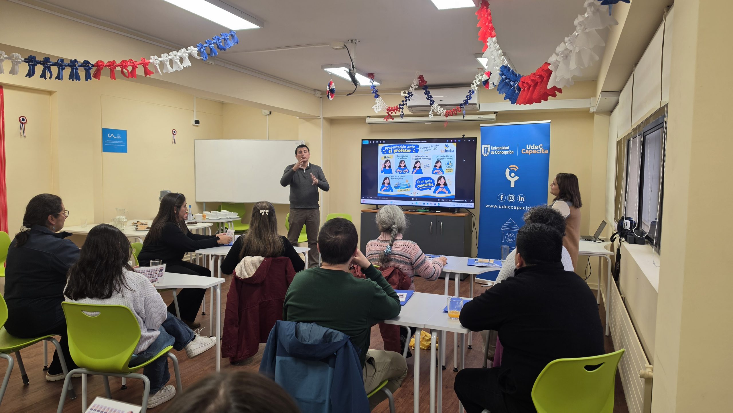 En el Día Internacional de la Lengua de Señas, Dirper realizó encuentro «Converseñas»
